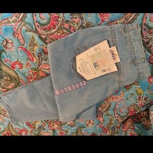 VNTAGE NWT Chic brand tapered leg jeans PLUS SIZE 22W